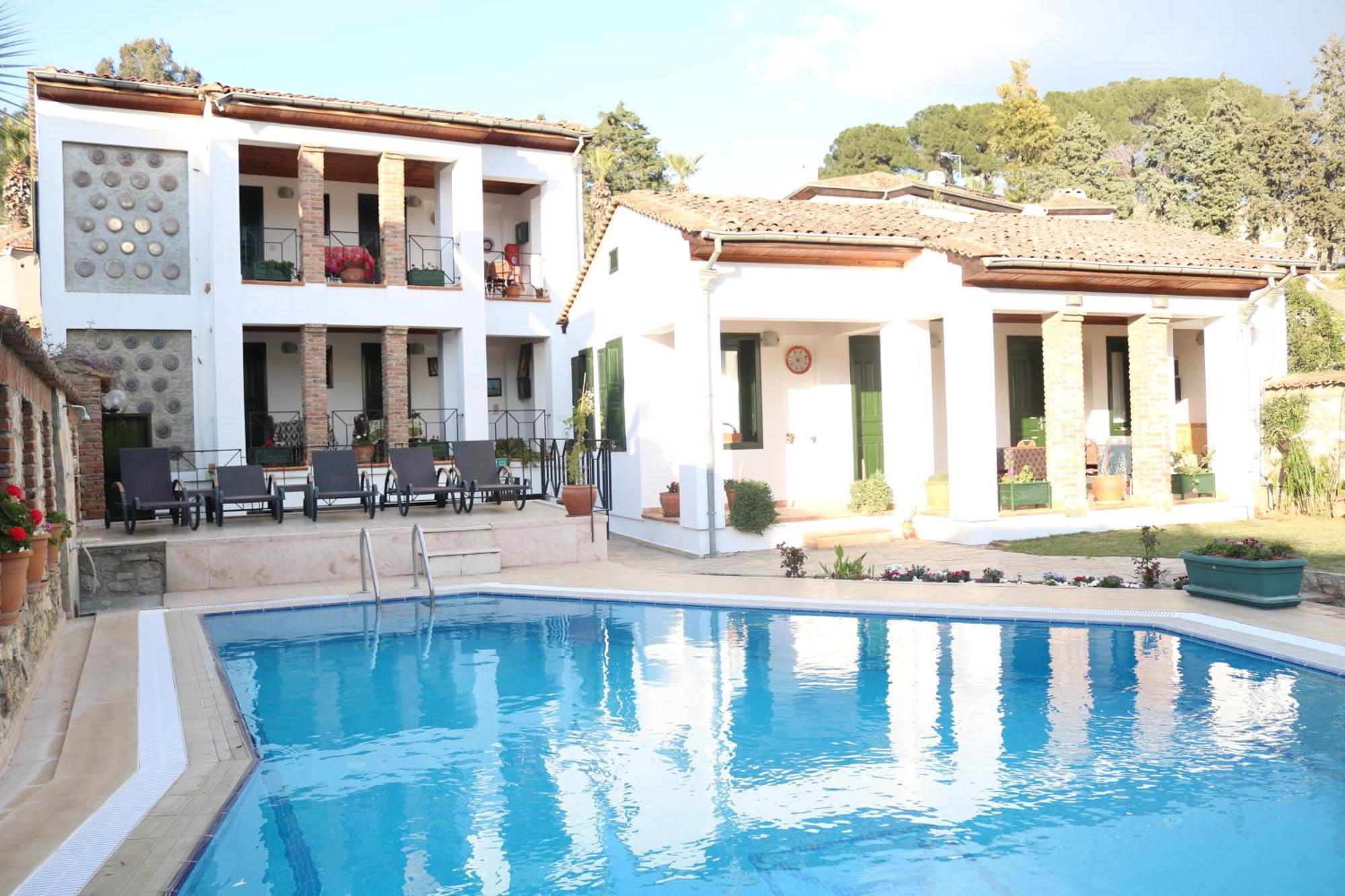 Akay Hotel Selçuk Bagian luar foto