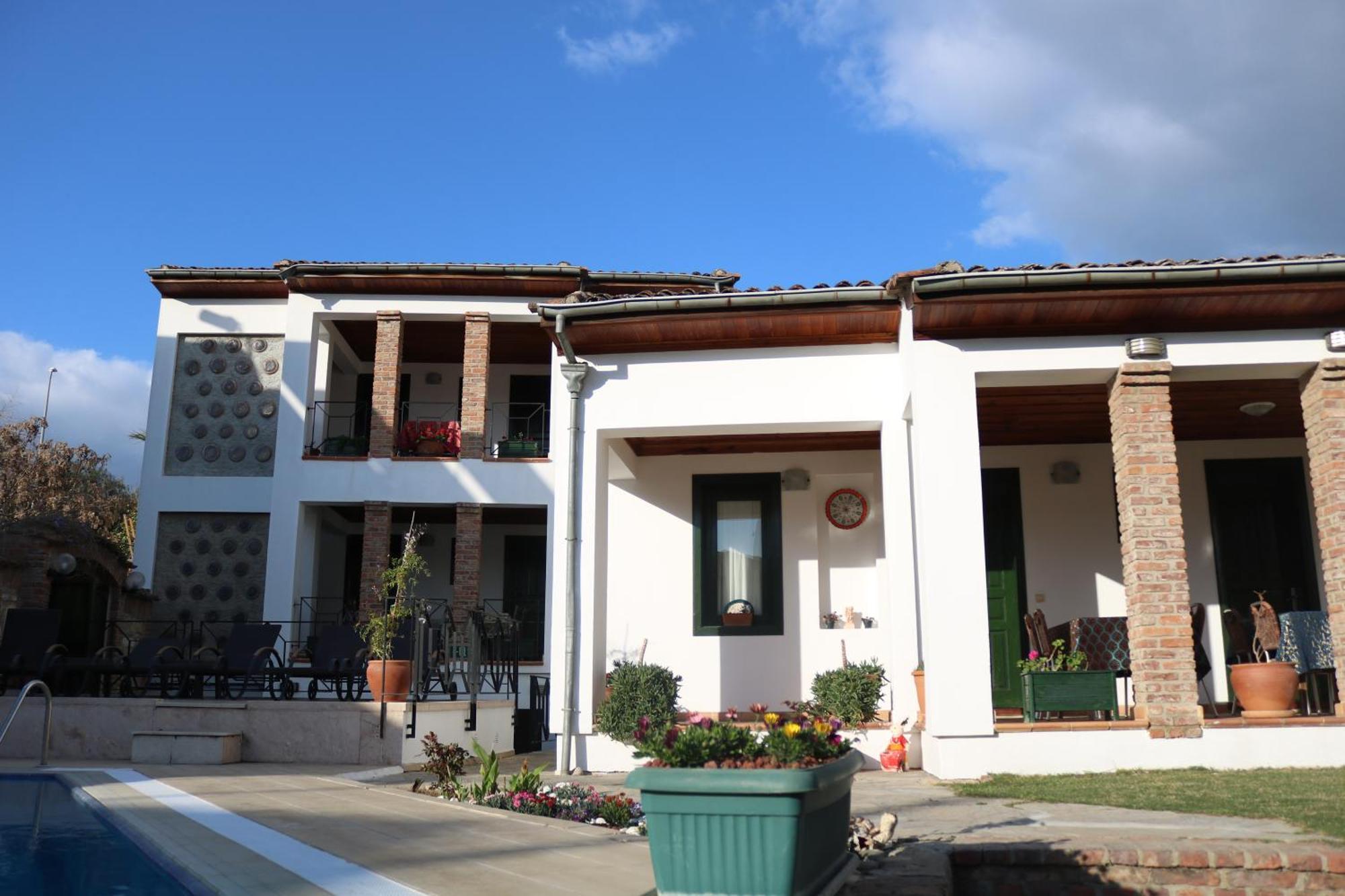 Akay Hotel Selçuk Bagian luar foto